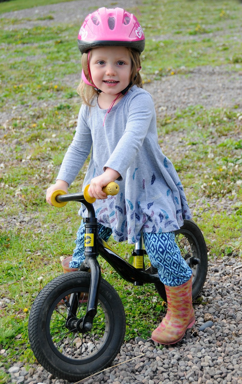 今の子供は自転車であそばない